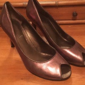 Bronze Nine West Peep Toe Pumps